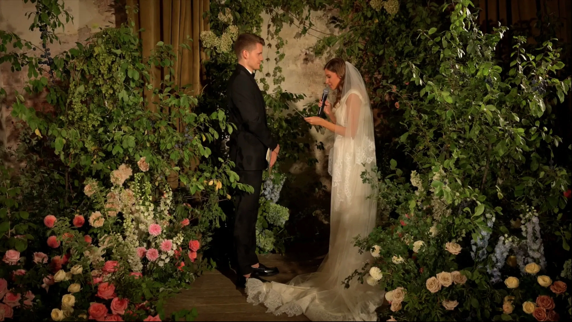 Love Life Weddings