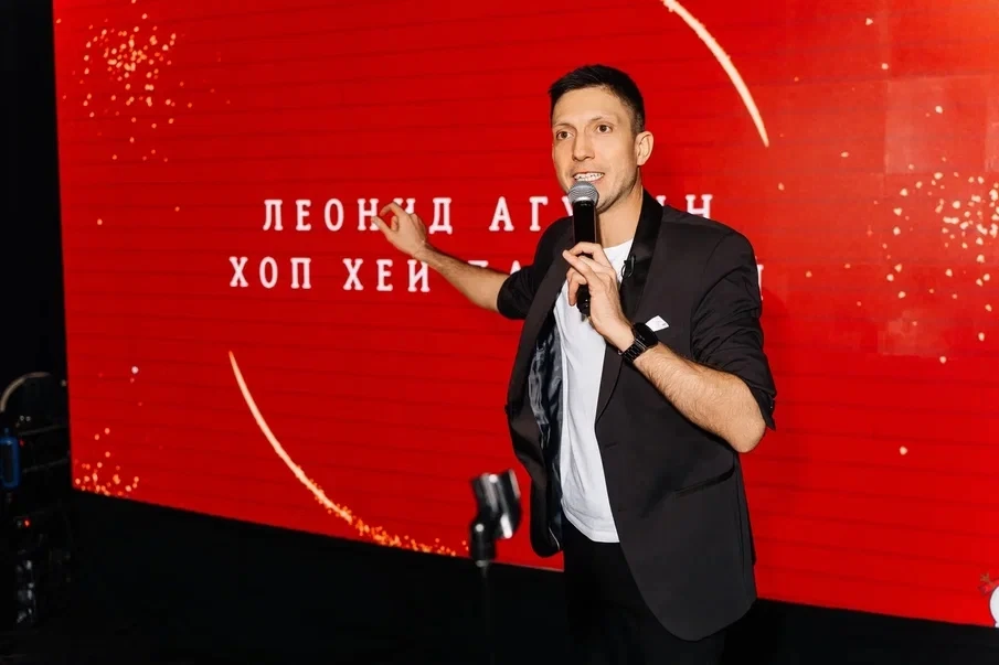 Александр Сергеев