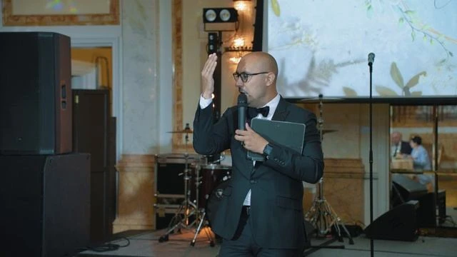 Лев Свадьбин