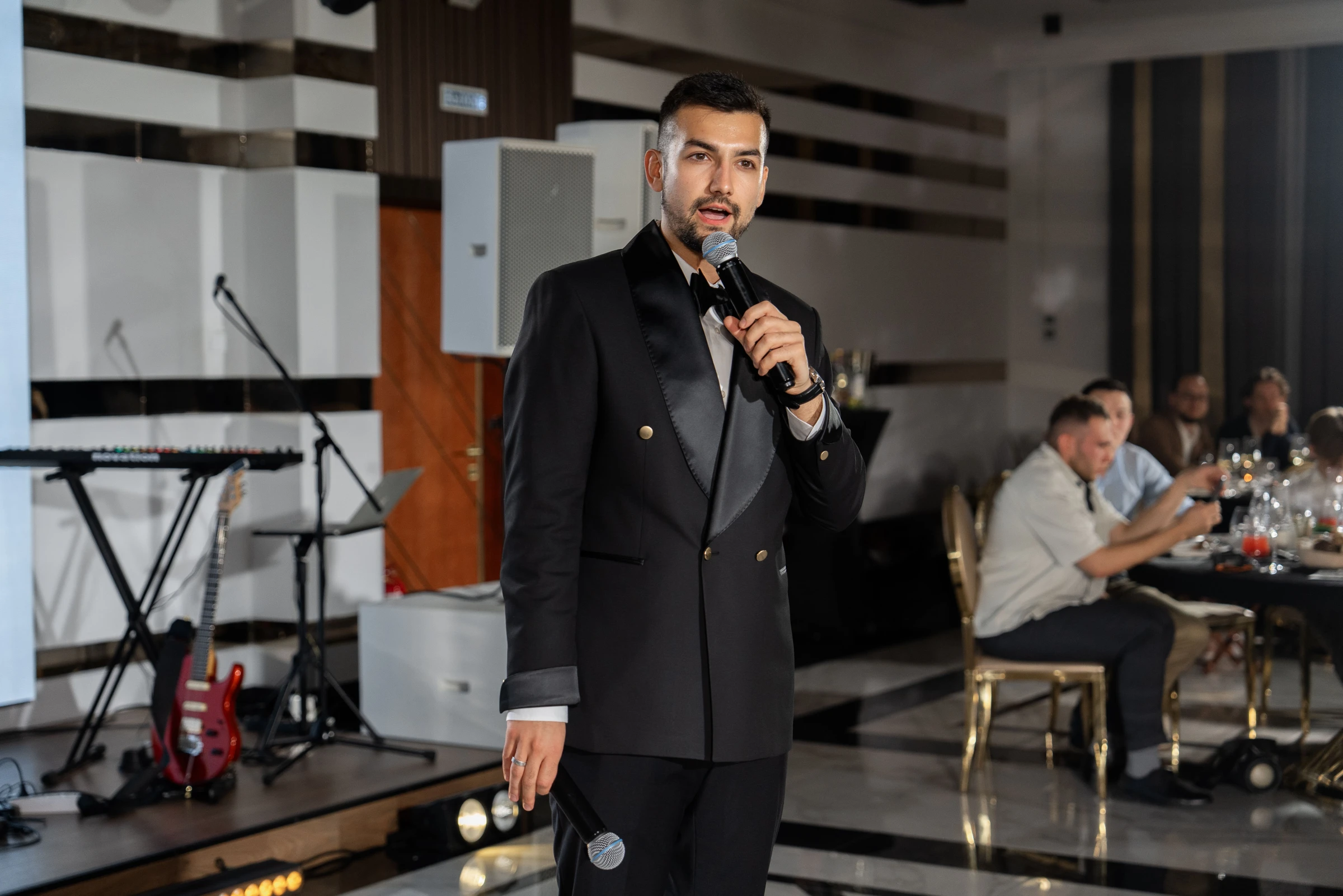 Александр Щелкунов