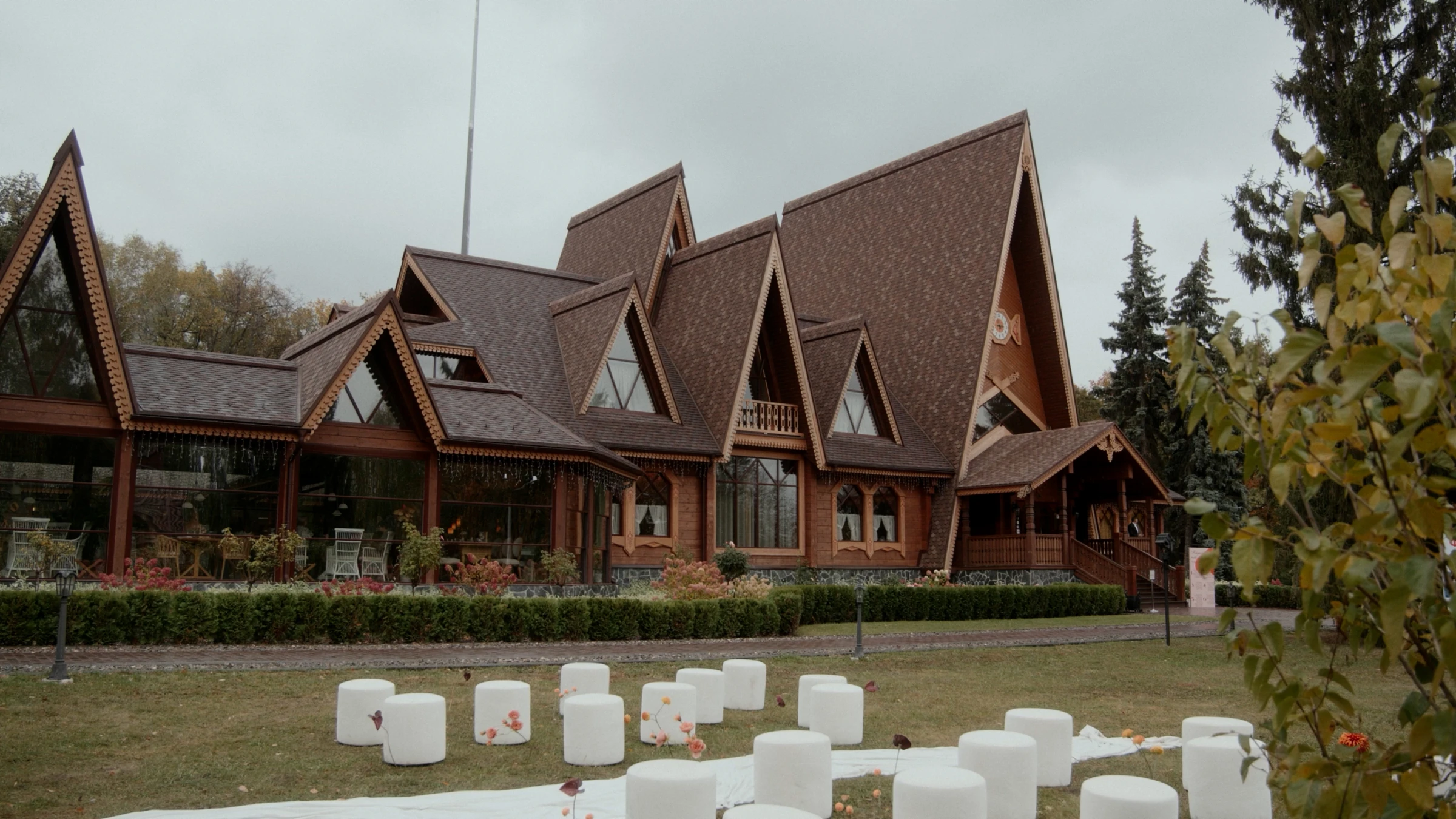 Олег Карташов